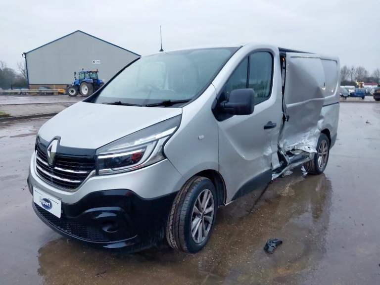 BREAKING RENAULT TRAFIC 2.0 DIESEL 2021 STOCK NUMBER WY65