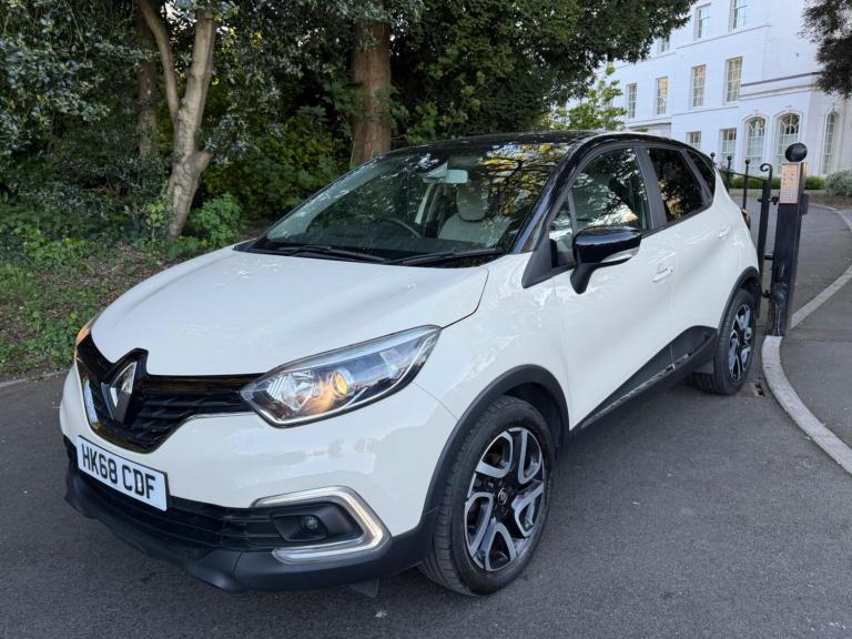  Renault Captur 0.9 TCe ENERGY Iconic Euro 6 (s/s) 5dr Petrol Manual