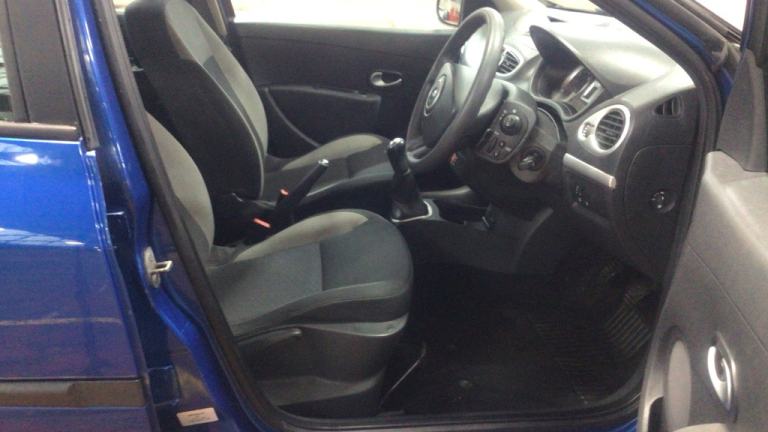 RENAULT CLIO 1.2 I-Music 2010