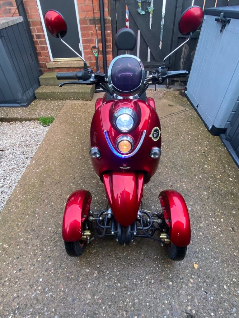 Greenpower unique 4 mobility scooter. Delivery available.