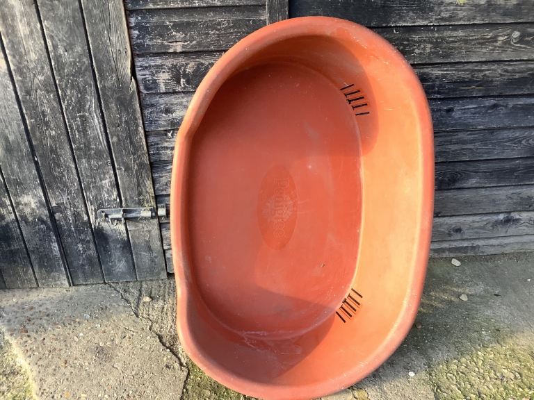 Pedigree plastic dog bed