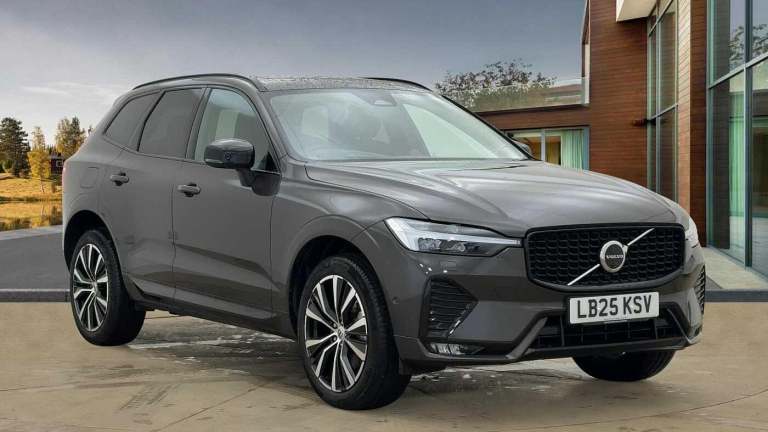 2025 Volvo XC60 2.0 B5P Ultra Dark 5dr AWD Geartronic ESTATE PETROL Automatic