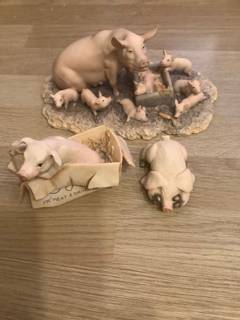 image for Job lot of collectable figurines