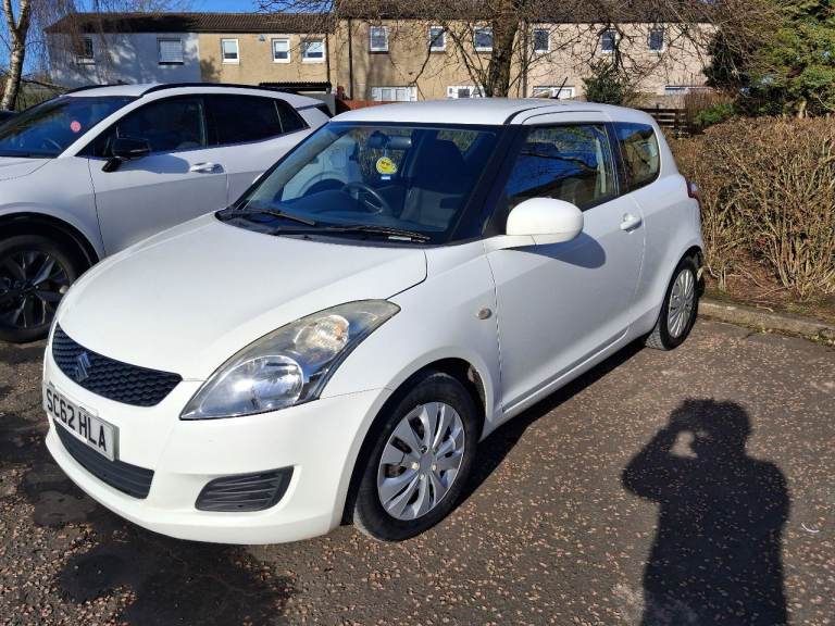 Suzuki, SWIFT, Hatchback, 2013, Manual, 1242 (cc), 3 doors