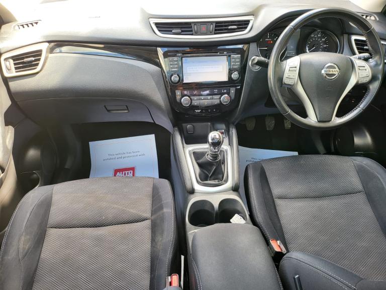 2016 Nissan Qashqai 1.5 dCi N-Tec+ 5dr HATCHBACK Diesel Manual