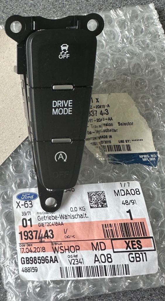 brand new genuine ford Focus mk3 RS Hatchback 2.3 RS EcoBoost 16V (YVDA) 2017 G1ET2C418AA