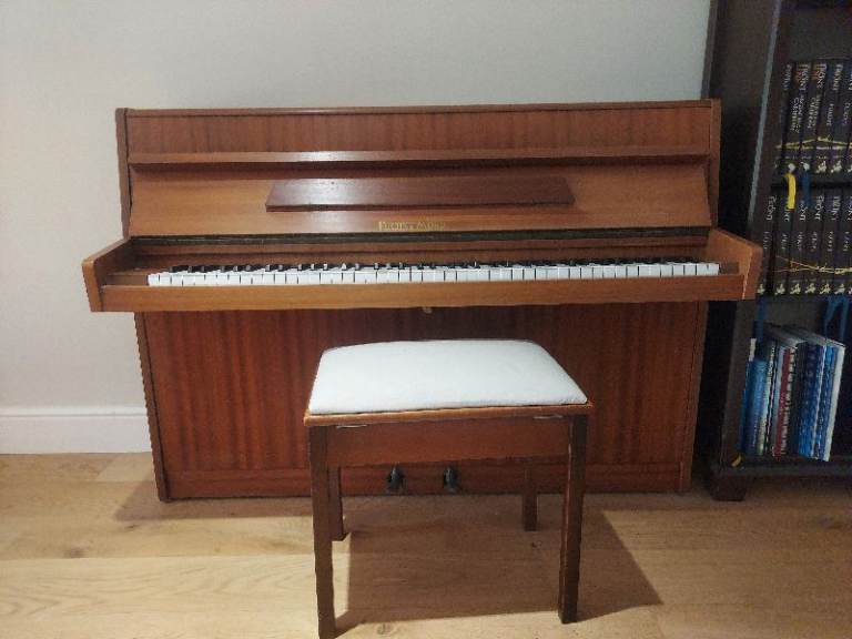 Fuchs & Mohr Wooden Upright Piano with Stool – Good Condition