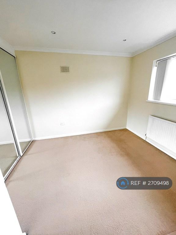 2 bedroom house in Trafford Drive, Little Hulton, Manchester, M38 (2 bed) (#2709498)