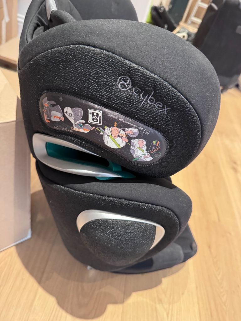 	 Cybex Solution Z i-Fix 2/3 Car Seat, Deep Black