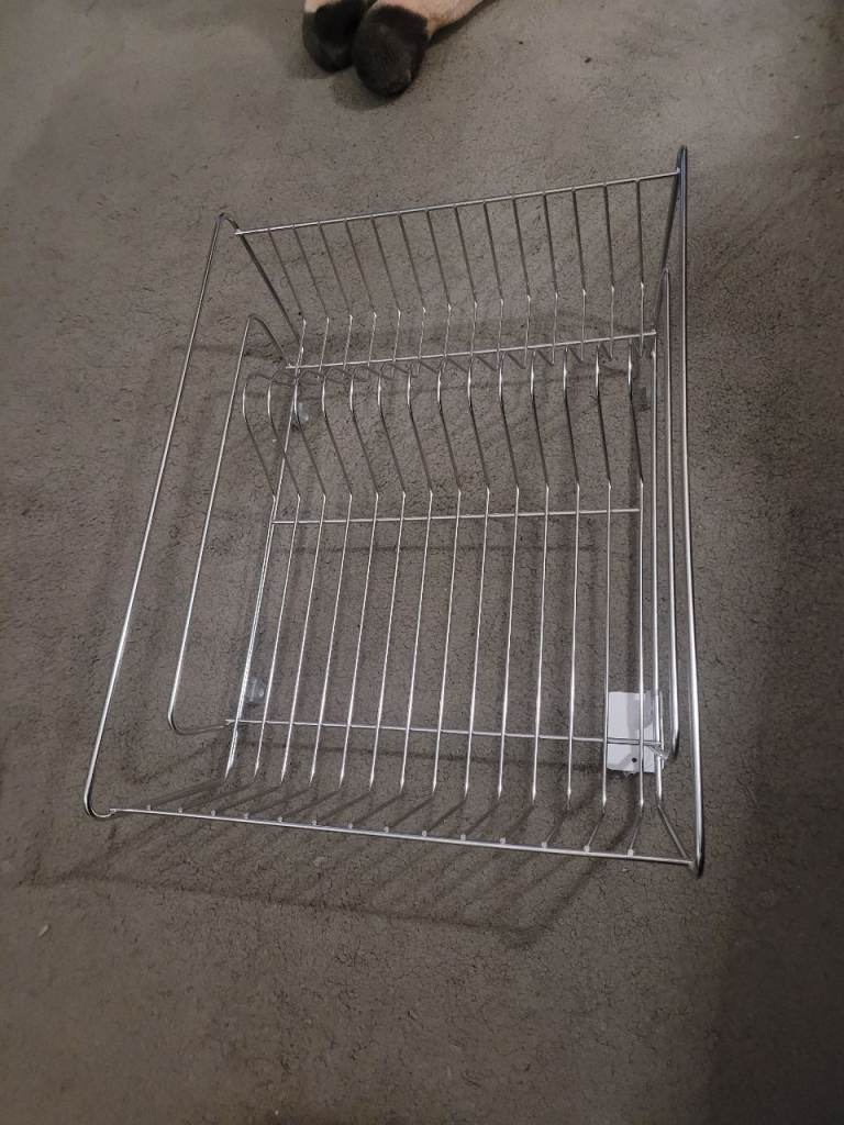 Dish drainer / cup holder 