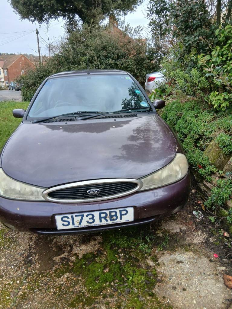 Ford, MONDEO, Hatchback, 1998, Manual, 2540 (cc), 5 doors