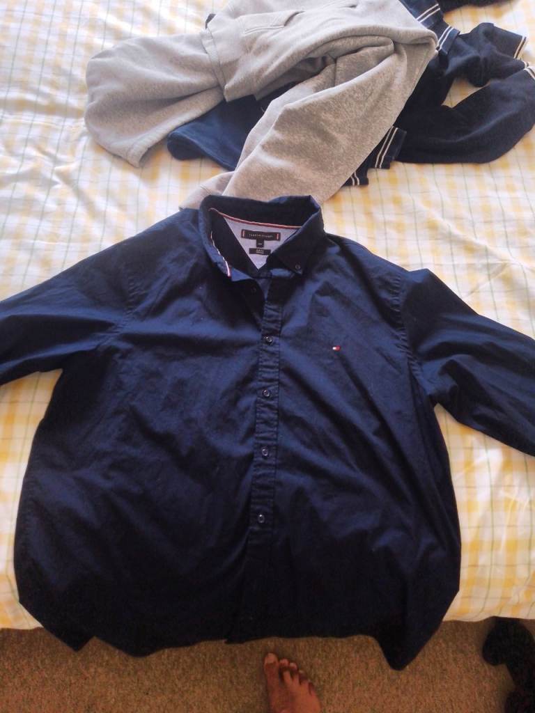 Tommy Hilfiger Navy Blue Cotton Shirt – Good Condition