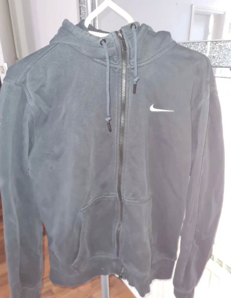 image for Nike Zip Up Hoodie Mens Size M Black Cotton Retro Swoosh Logo Hooded Sweatshirt