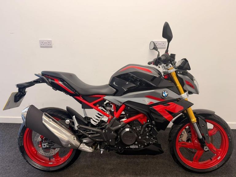 BMW G310 R ** 37 MILES ONLY - DIGITAL DISPLAY - WARRANTY ** 