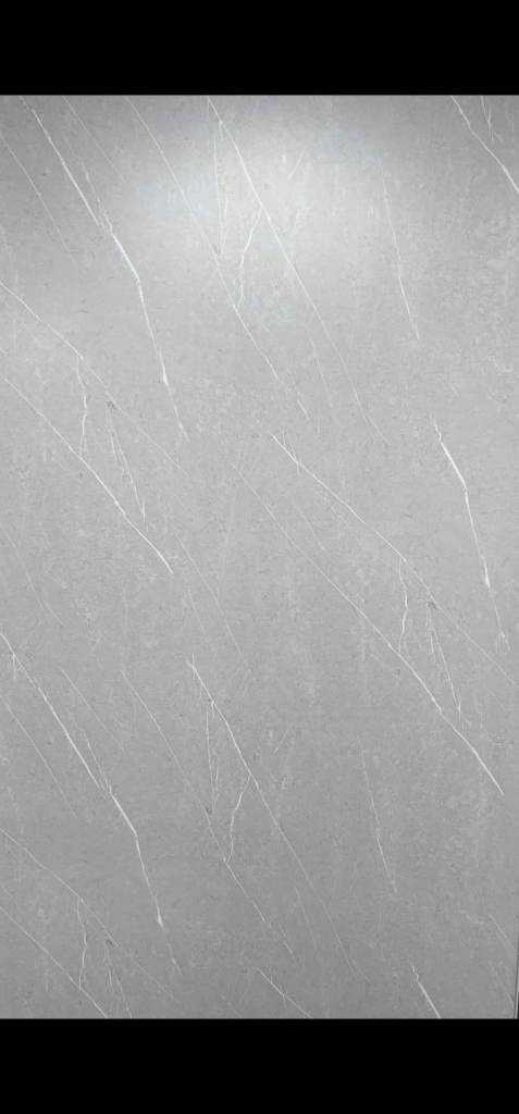 Light Vein wetwall super panel bathroom kitchen hallways mediawalls salons hairdresser