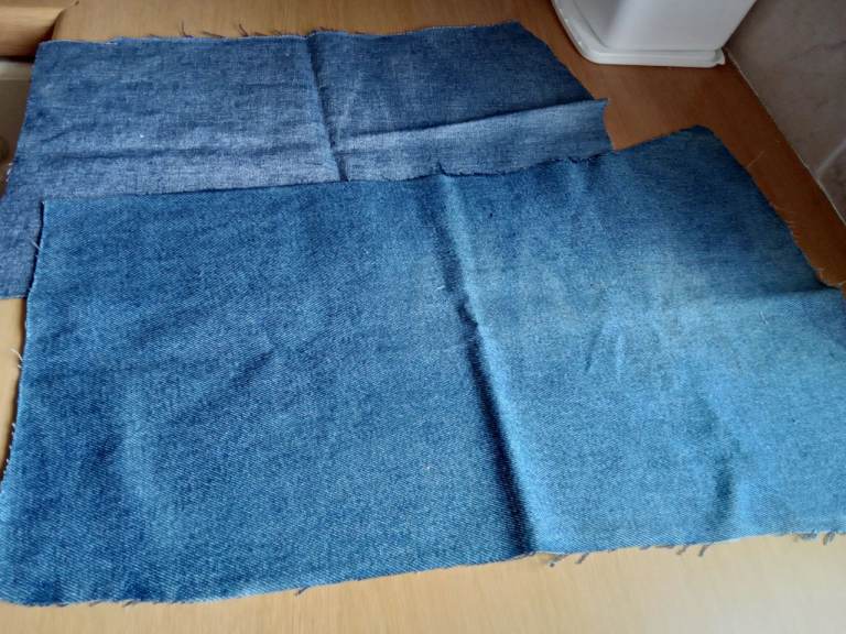 B & D  Workmate______PIECE of Carpet for use in SHED or Workshop.....
