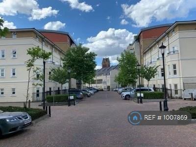 1 bedroom in Caledonian Square, London, NW1 (#1007869)