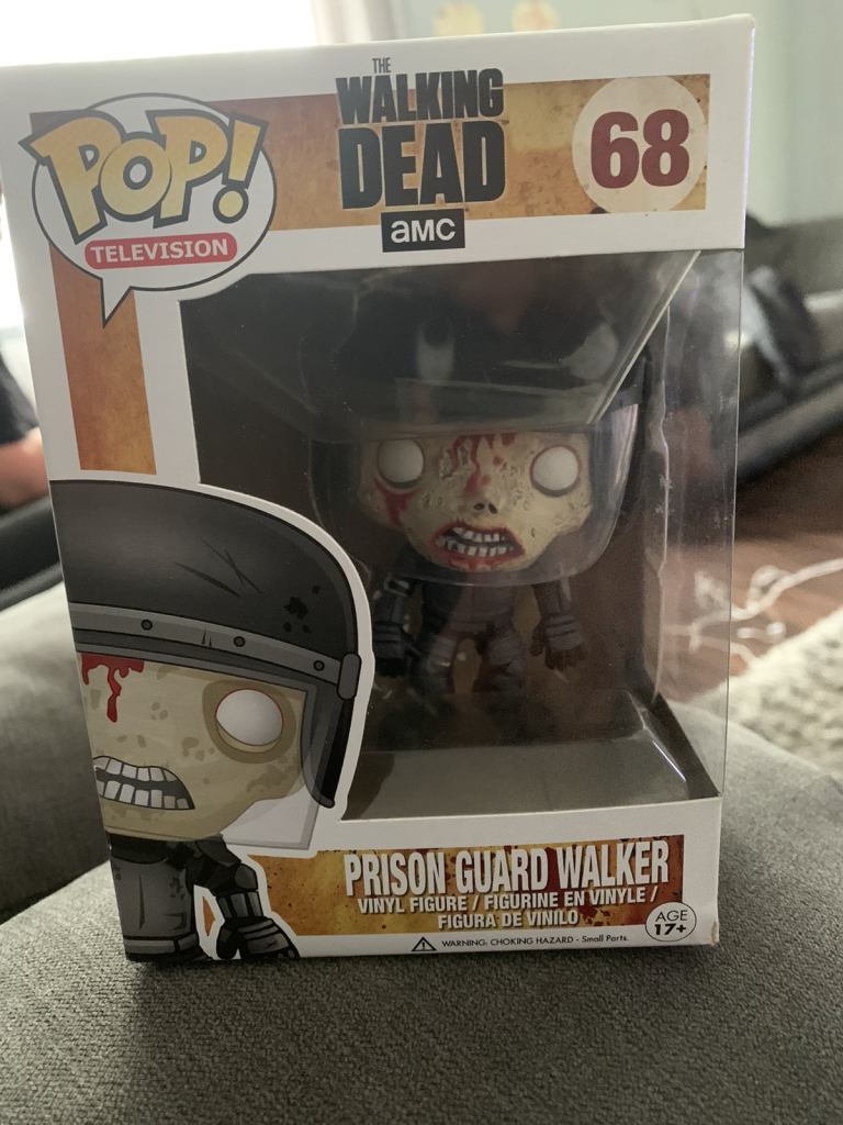 Walking dead prison guard walker 