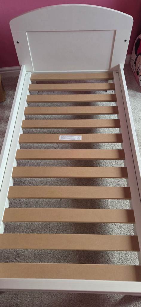 Mamas & Papas 2 in 1 cot / toddler bed white