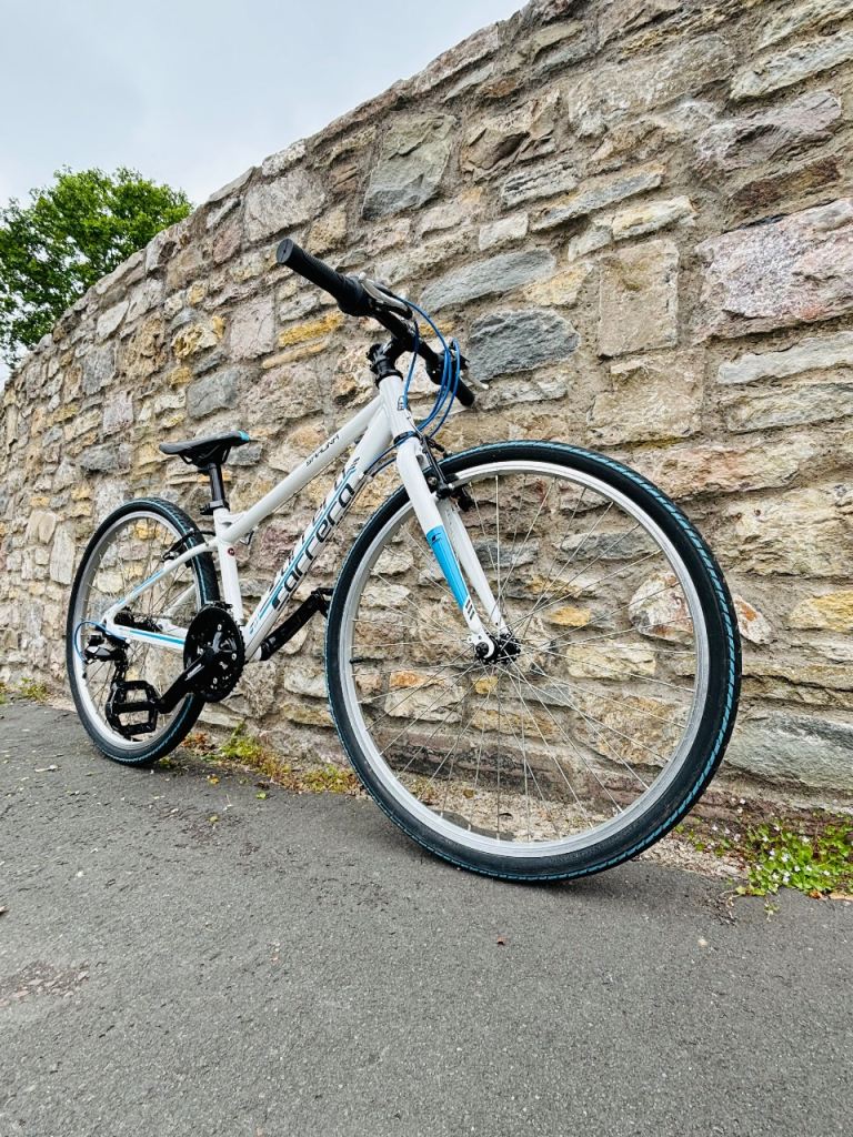 CARRERA XS BIKE IN EXCELLENT CONDITION 