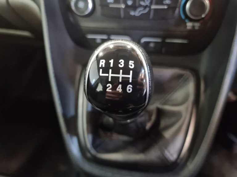 2021 Ford Transit Connect 1.5 EcoBlue 100ps Leader D/Cab Van PANEL VAN DIESEL Manual