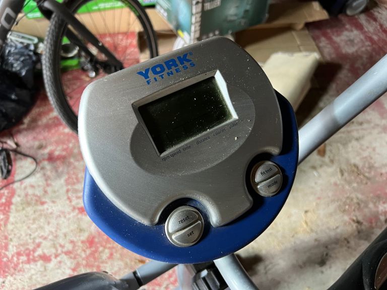 York Cross trainer