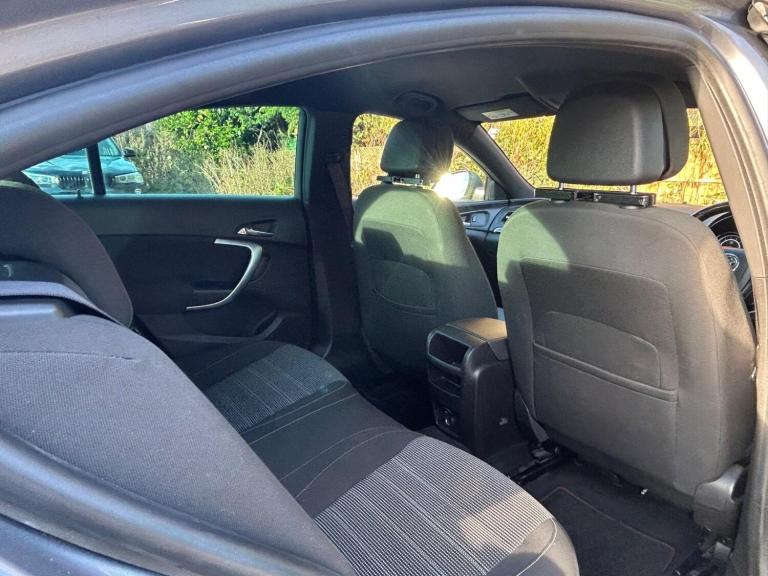 2016 Vauxhall Insignia 2.0 CDTi ecoFLEX SRi VX Line Nav Euro 6 (s/s) 5dr HATCHBACK Diesel Manual