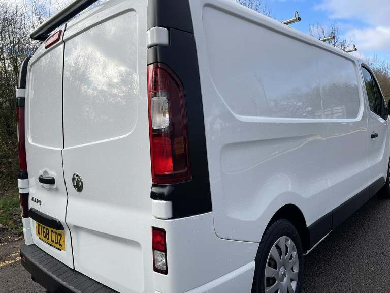 2018 Vauxhall Vivaro 2900 1.6CDTI 120PS Sportive H1 Van PANEL VAN DIESEL Manual