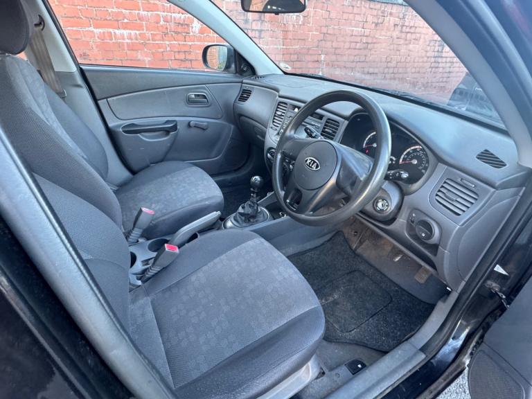 2010 Kia Rio 1.4 1 5dr HATCHBACK Petrol Manual
