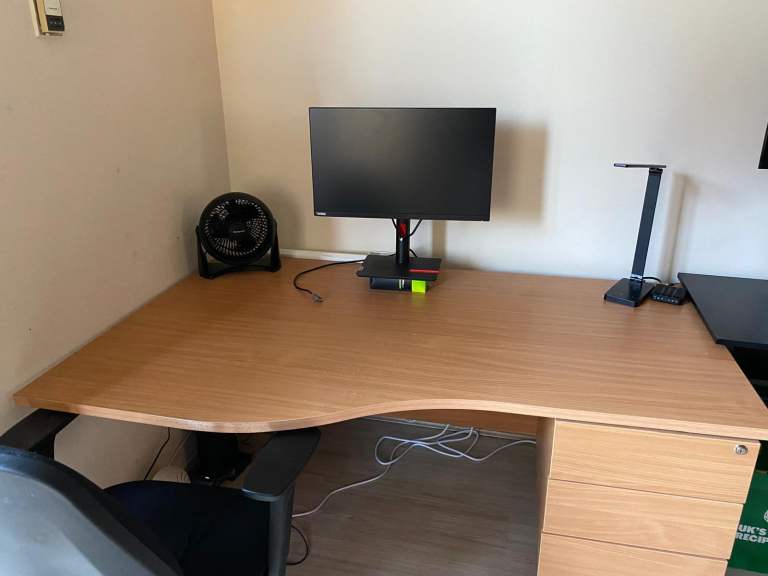 Large Wooden Corner Desk with Drawers – Good Condition