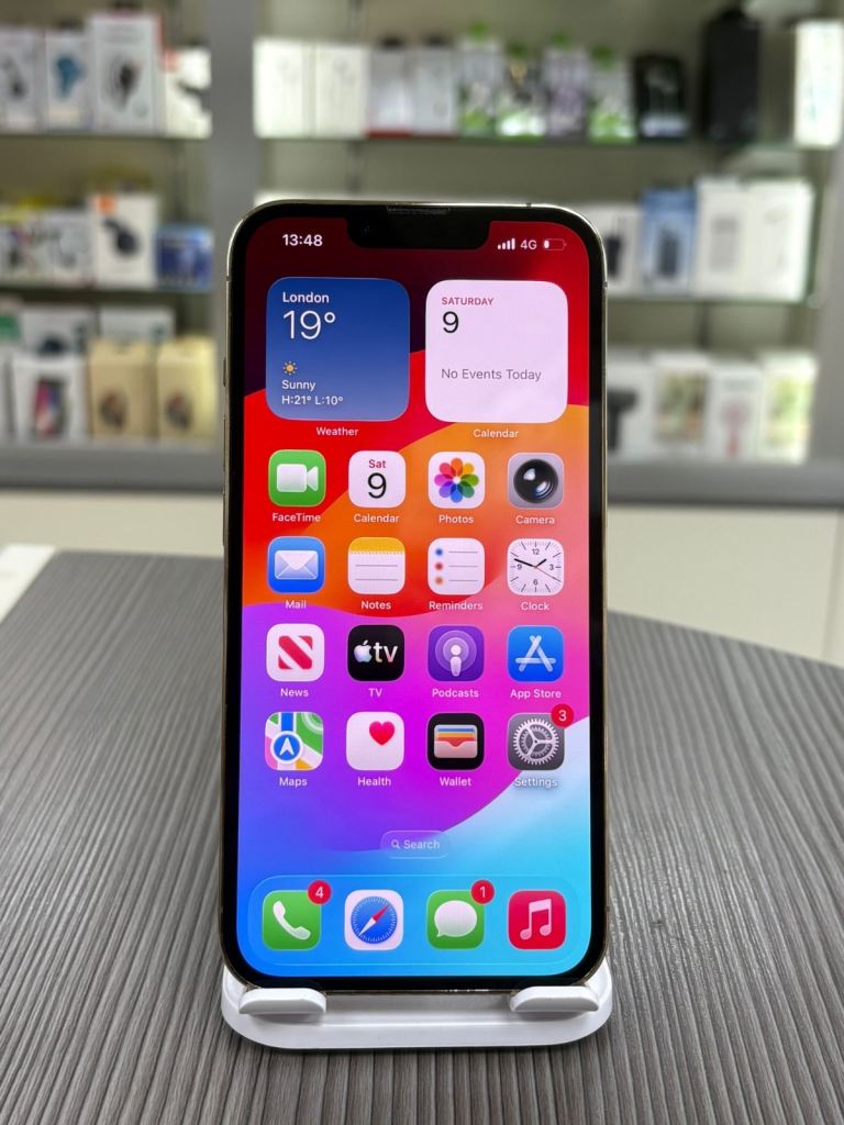 iphone 13 Pro 128GB Excellent Condition With 12 Months Warranty 