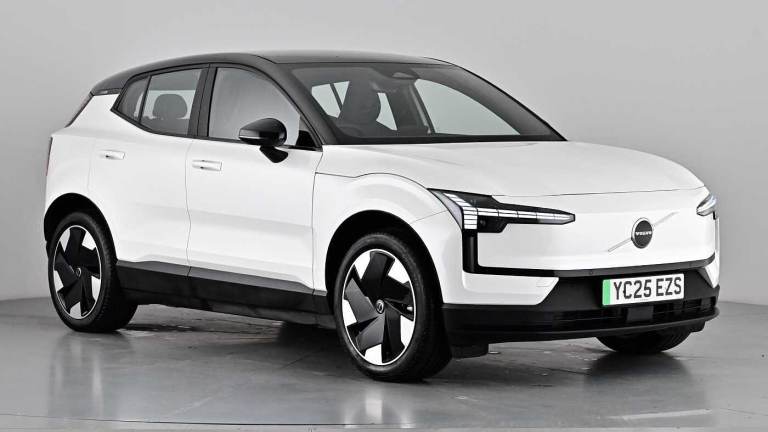2025 Volvo EX30 Plus, Single Motor Extended Range, Electric Estate Electric Automatic