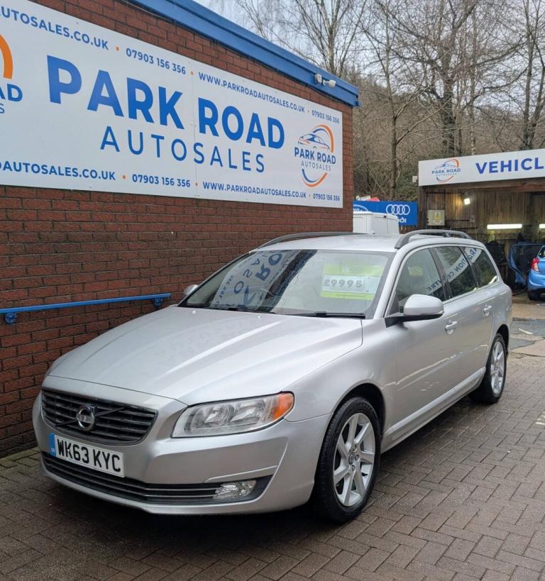 VOLVO V70 2.4 D5 SE 2013