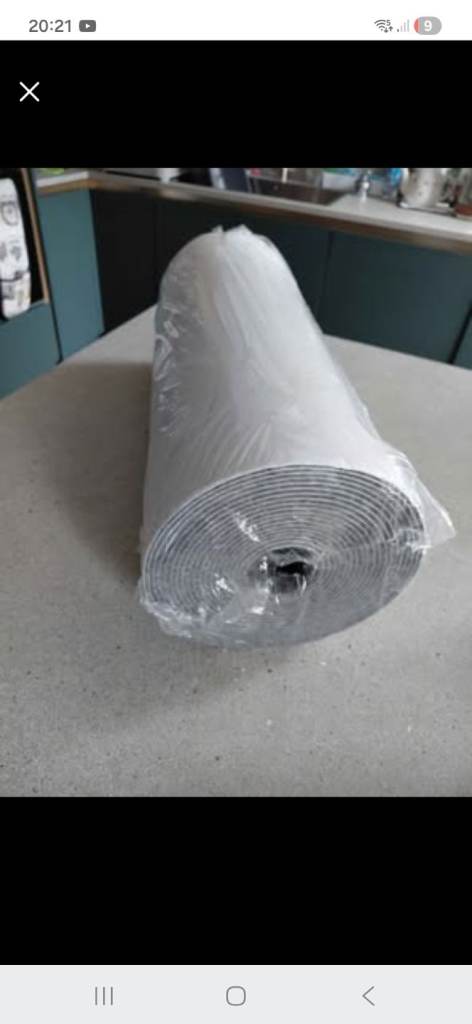 Insulating graphite wall paper