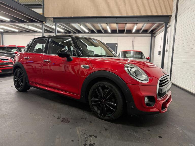2019 MINI Hatch 1.5 Cooper Sport 5dr Hatchback Petrol Manual
