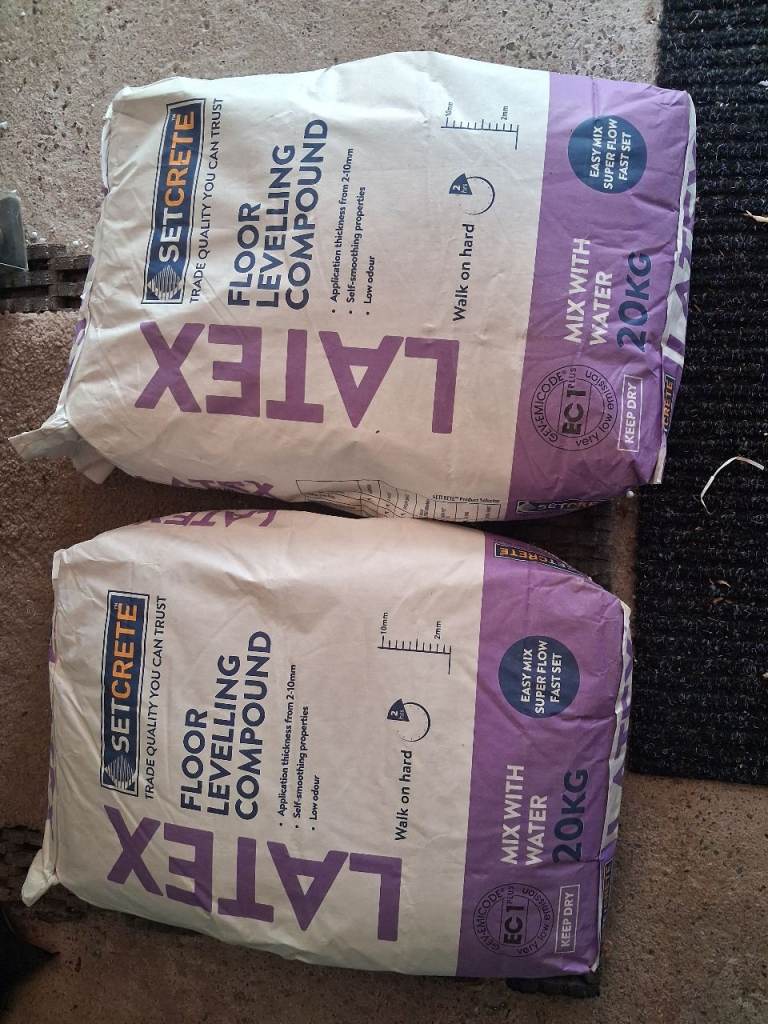 2 x 20kg floor leveling compound