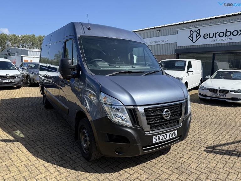 NISSAN NV400 2.3 DCI 35 ACENTA Diesel Manual in Grey