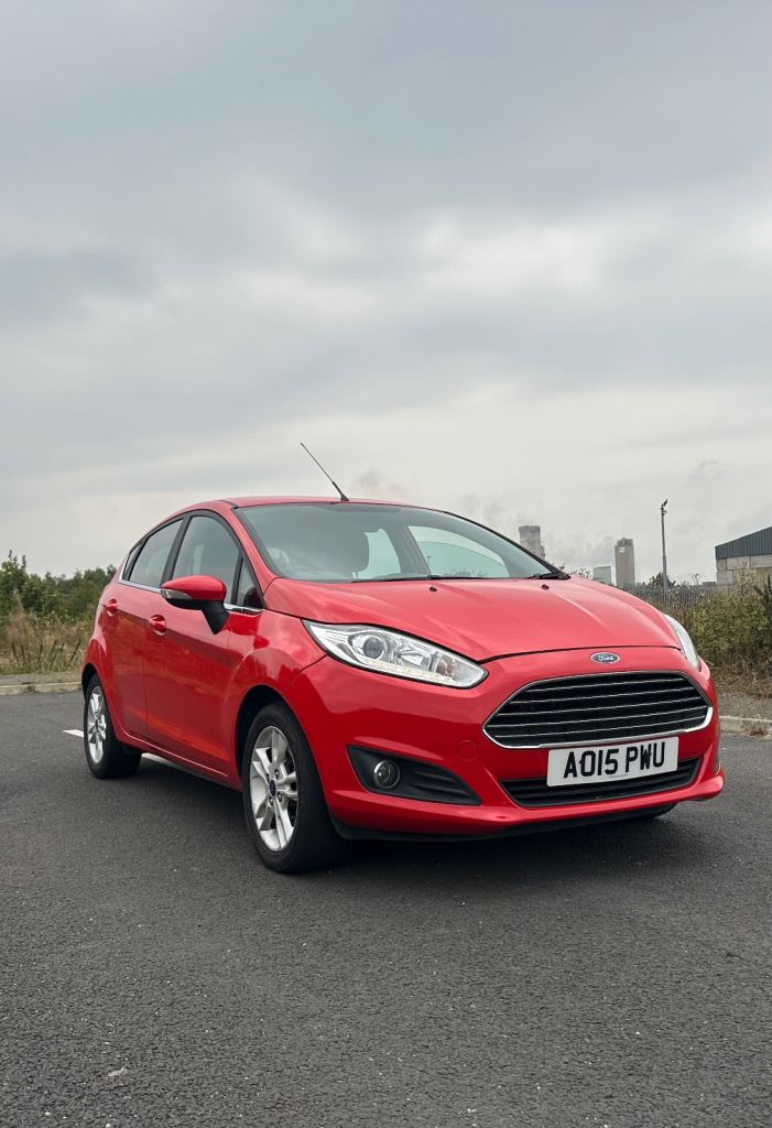 Ford, FIESTA, Hatchback, 2015, Manual, 1241 (cc), 5 doors