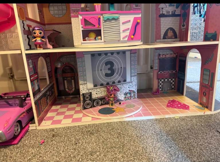 LOL Doll House 