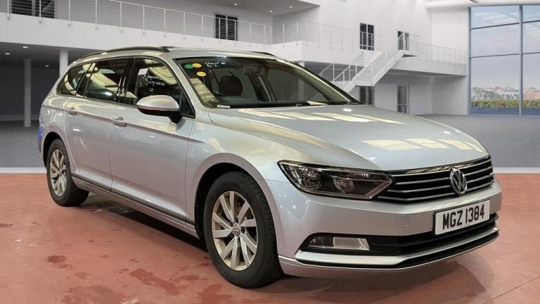 2019 Volkswagen Passat 2.0 TDI S 5dr ++ 1 OWNER / ULEZ / 65 MPG / 2019 19 PLATE ++ ESTATE Diesel ...