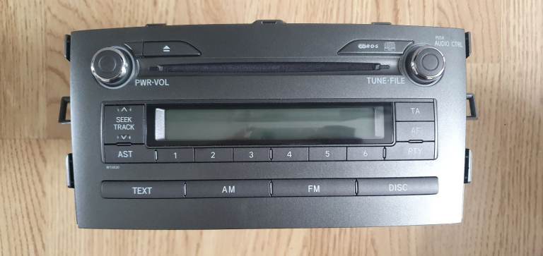 Toyota Auris WMA Radio Stereo CD MP3 Player W13830 86120- Head Unit