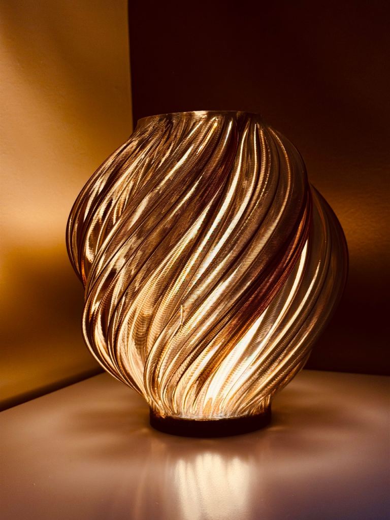✨ Amber Spiral Ambient Lamp – 200mm Tall – USB Powered