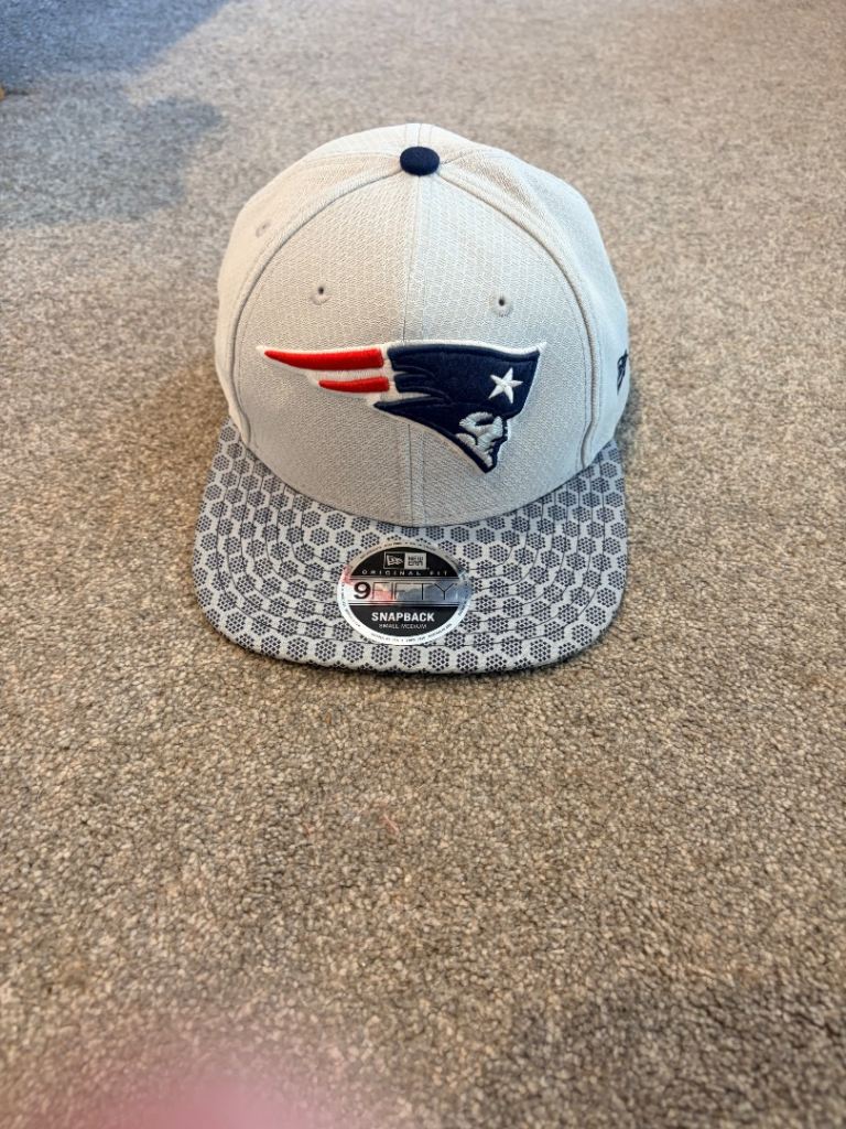 New Era 9FIFTY SNAPBACK New England Patriots Cap - Small/Medium
