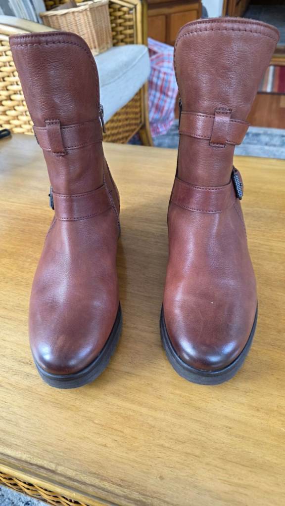 Brown Leather Ankle Boots with Buckle Detail by Gabor – Very Good Condition - Size 6