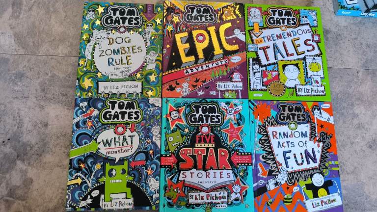 12 Tom Gates Books