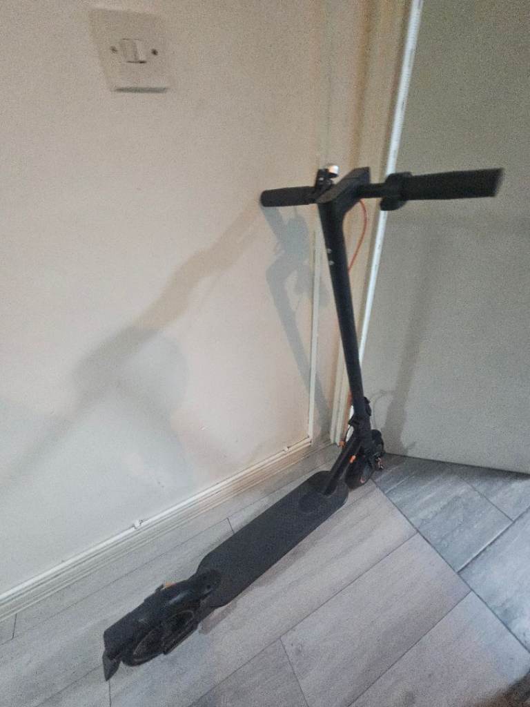 🛴 Todimart T3 Electric Scooter – Near New Condition / Simple Repair