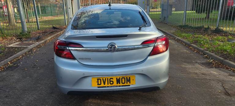 Vauxhall Insignia 2016 1.4petrol sri ulez free super clean