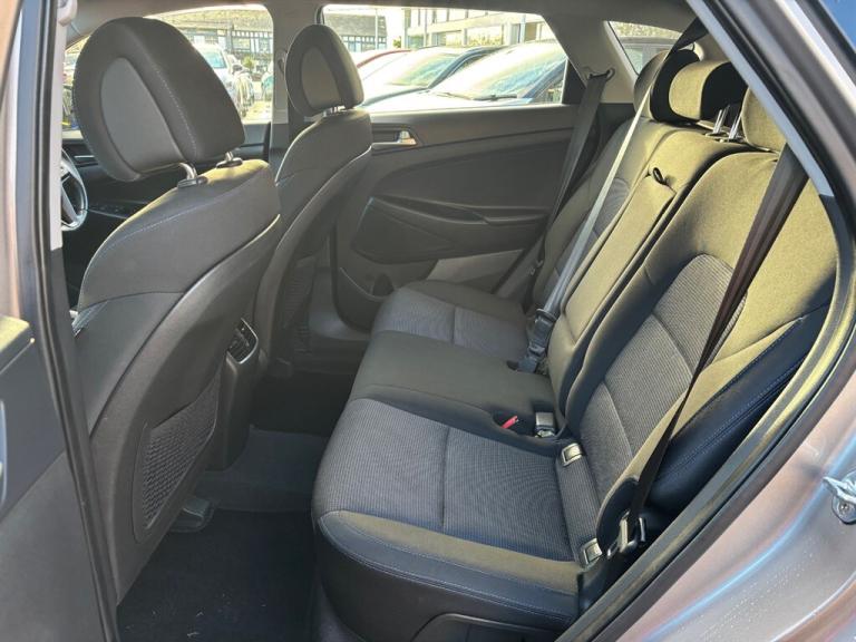 2017 Hyundai TUCSON 1.7 CRDi Blue Drive SE Nav 5dr 2WD DCT ESTATE DIESEL Automatic