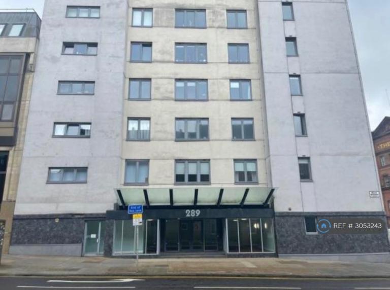 2 bedroom flat in Bath Street, Glasgow, G2 (2 bed) (#3053243)
