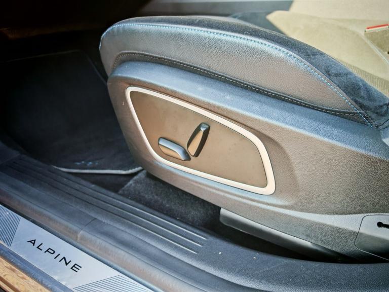 2024 Renault Austral E-Tech FHEV Iconic Esprit Alpine 5dr Auto 4C Estate Hybrid Automatic